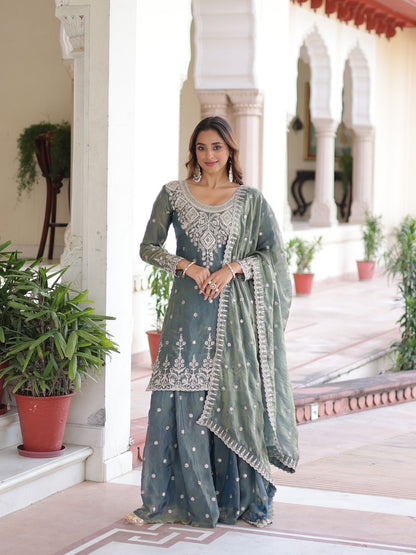 Rajwada Grey Silk Blend Embellished Kurta Set For Women