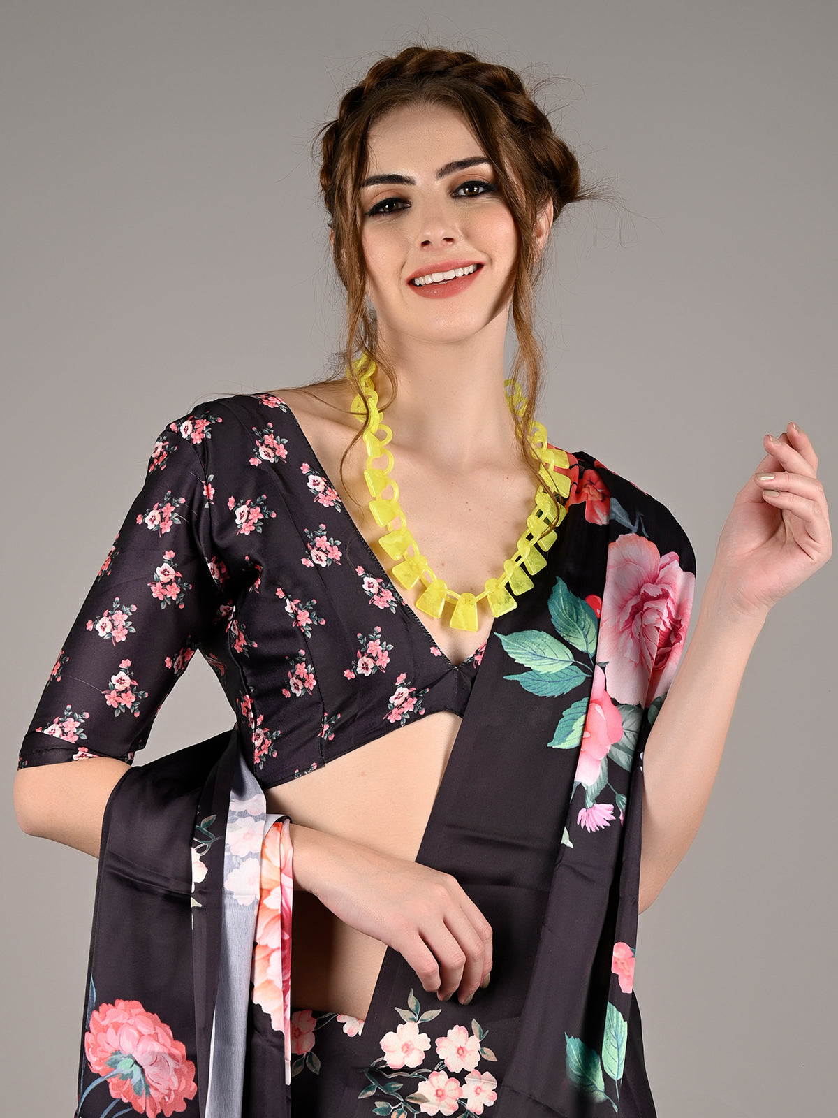 Black Soft Crepe Digital Floral Print Saree With Unstitched Blouse