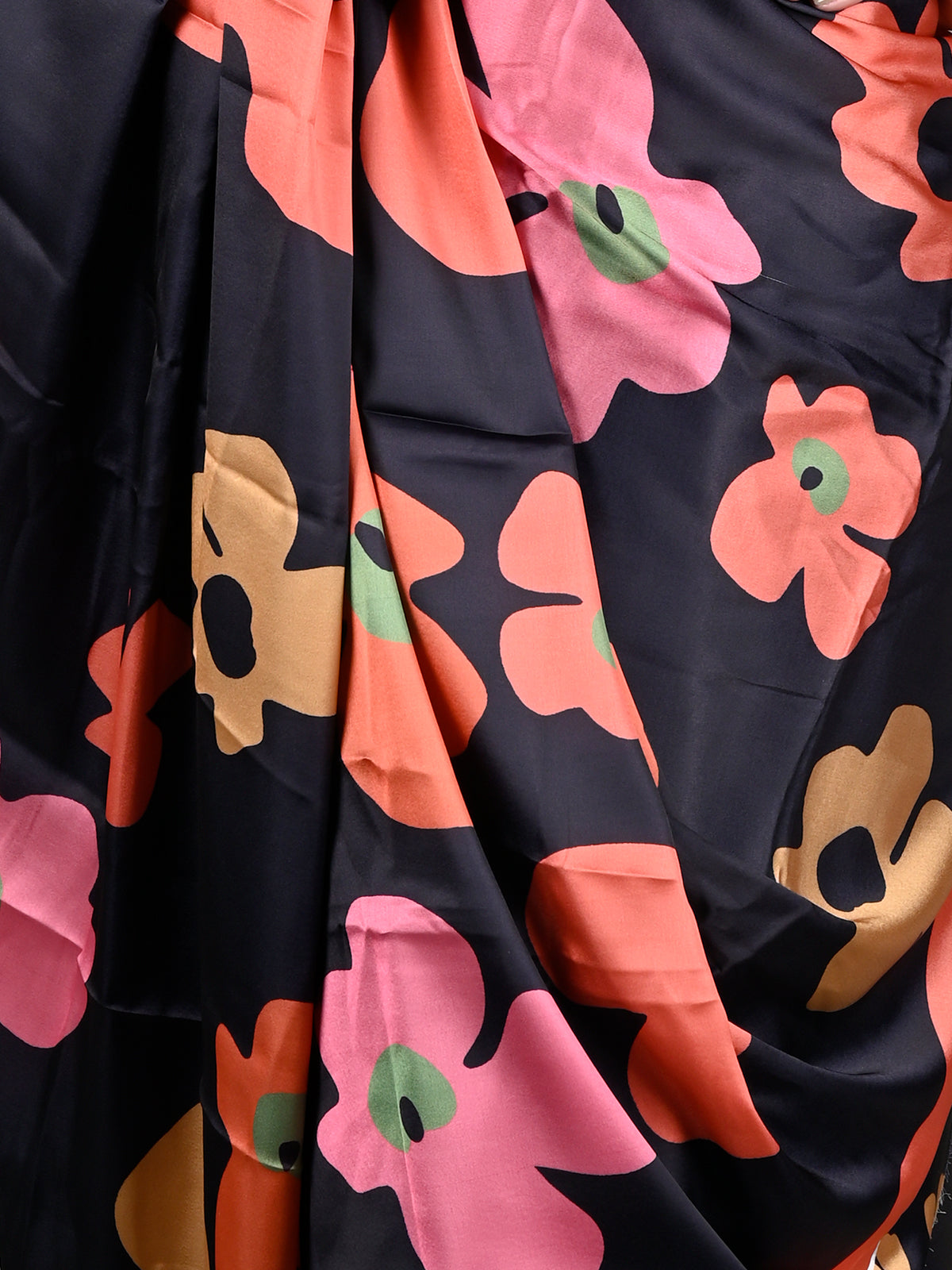 Black Silk Blend Digital Floral Print Saree With Unstitched Blouse