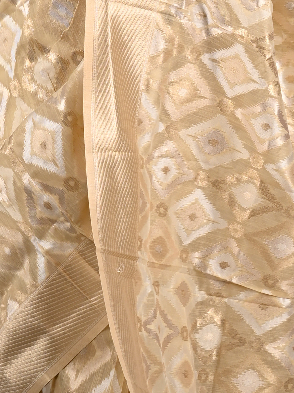 Off White Linen Woven Saree With Unstitched Blouse