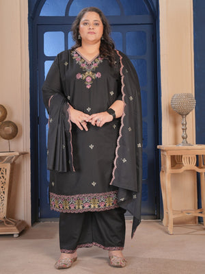 Rajwada Black Cotton Blend Embroidered Kurta Set For Women