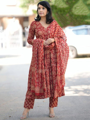 Rajwada Red Rayon Printed Kurta Set For Women