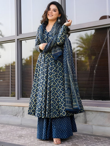 Rajwada Navy Blue Rayon Printed Kurta Set For Women