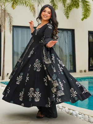 Rajwada Black Rayon Printed Kurta Set For Women