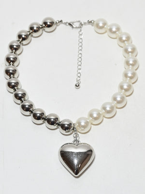 Rajwada White And Silver Alloy Beaded Pearl Neckpiece For Women