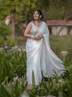 Rajwada Women's White Silk Saree with unstitched Blouse