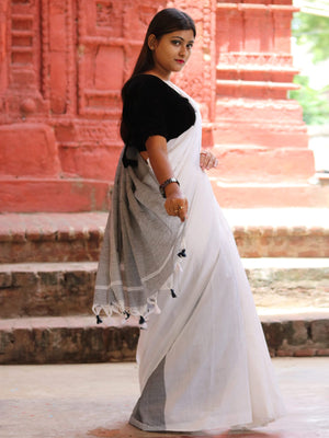 Rajwada White Cotton  Saree  With Unstitched Blouse for Women