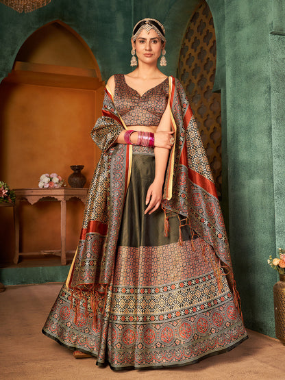 Rajwada Women Multicolor Semi Stitched Lehenga With  Unstitched Blouse