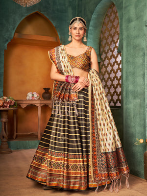 Rajwada Women Multicolor Semi Stitched Lehenga With  Unstitched Blouse