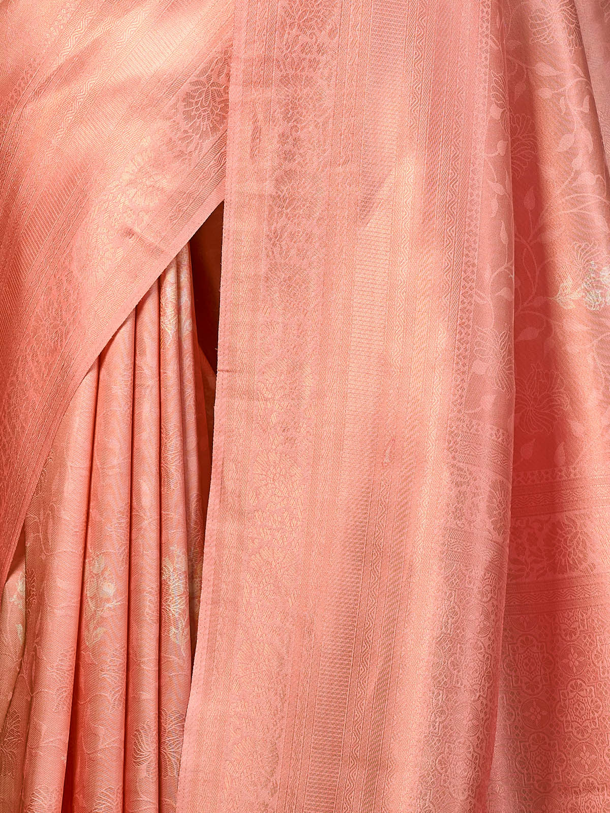 Rajwada - Pink Silk Blend Woven Saree with Unstitched Blouse