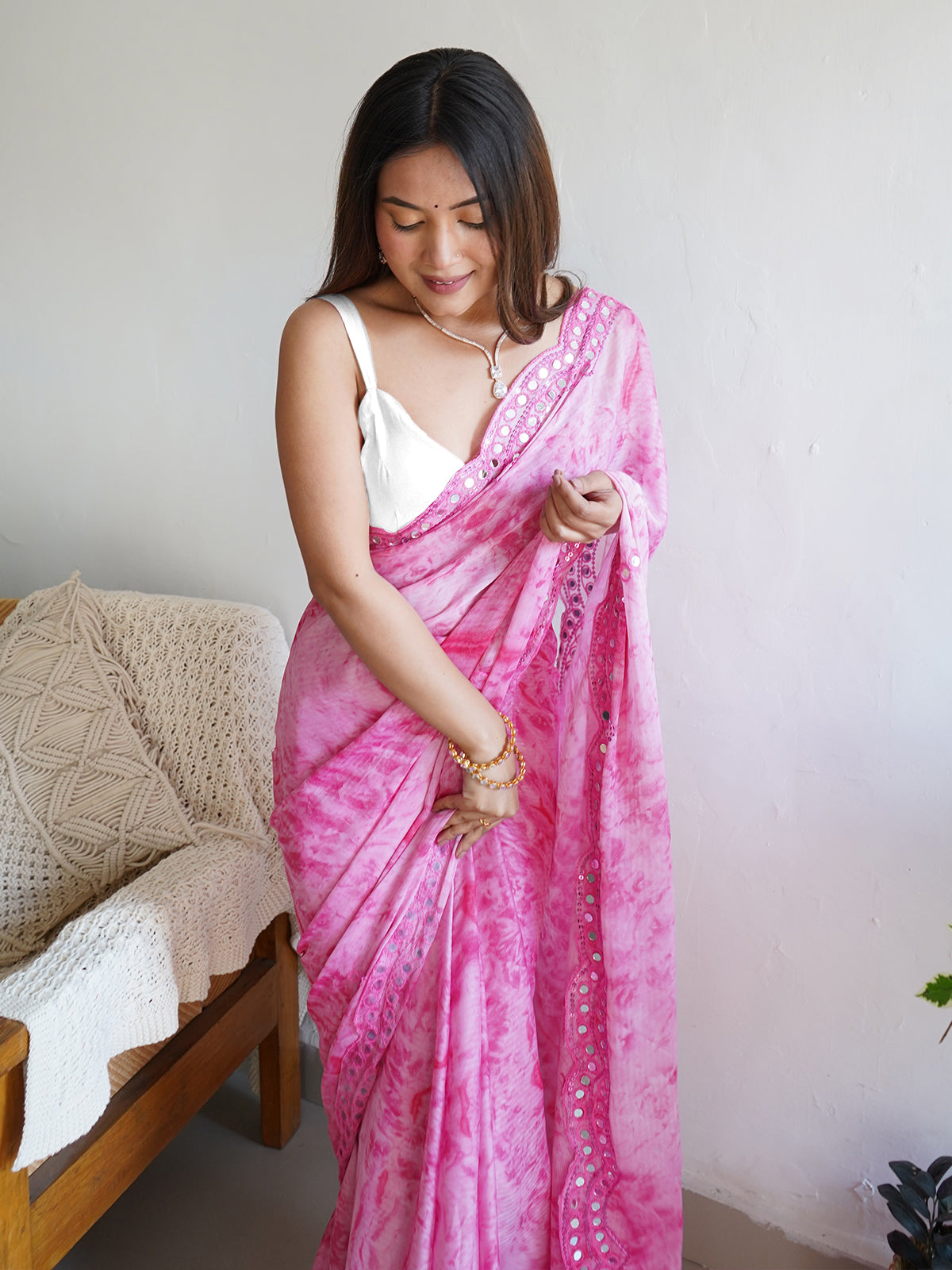 Rajwada - Pink Satin Georgette Prism Print Saree With Unstitched Blouse