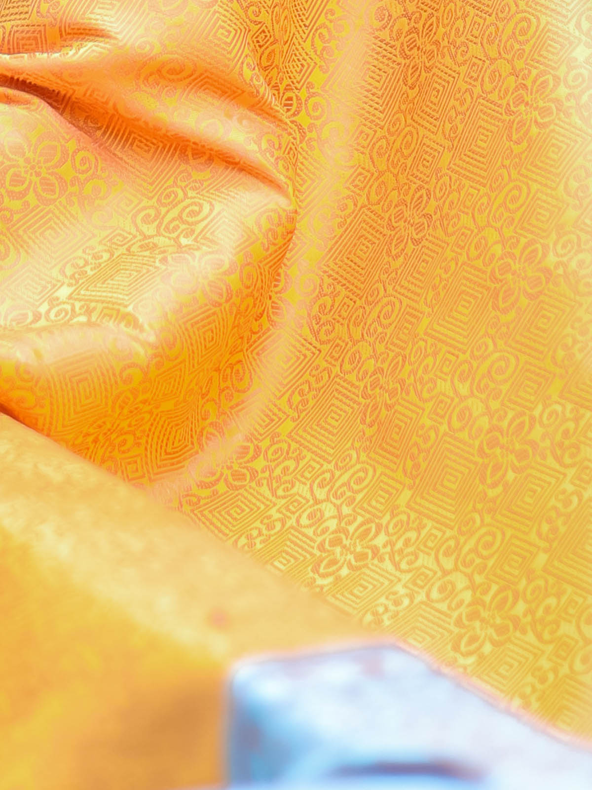 Yellow Silk Blend Woven Saree With Unstitched Blouse