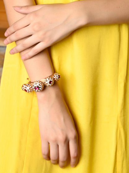 Rajwada Women Stylish White Stone Studded Gold Bracelet