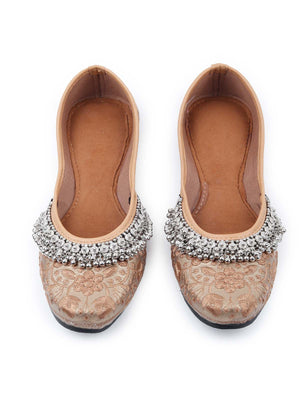Rajwada Women Handmade Gold Embroidered Flat Mojri