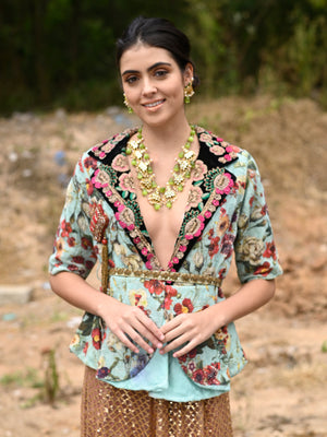 Rajwada Women Gorgeous Green Choker Set