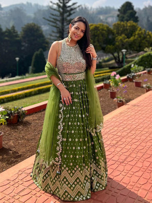 Rajwada Women Stunning Green Semi Stitched Lehenga Stitched Blouse