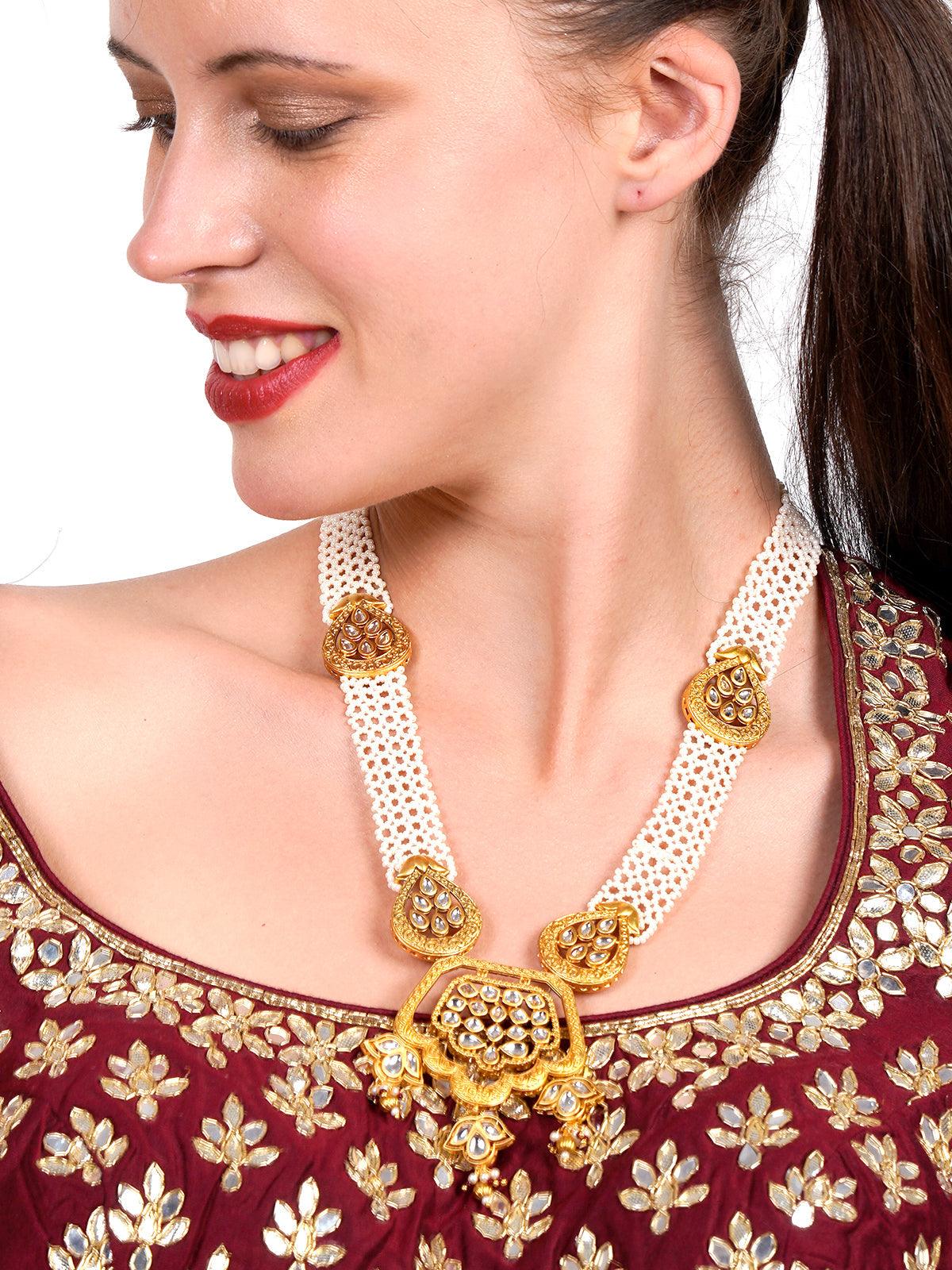 Ancient semiprecious kundan & pearl choker with earrings - Rajwada