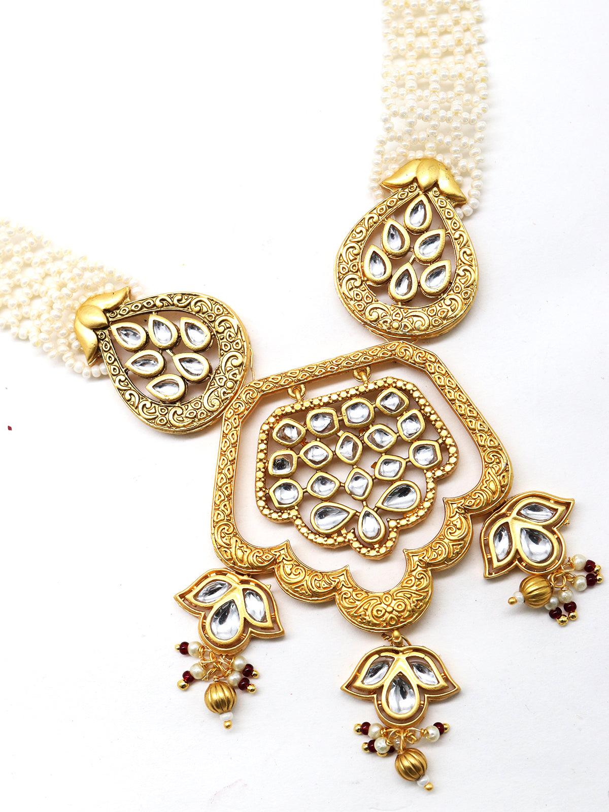 Ancient semiprecious kundan & pearl choker with earrings - Rajwada