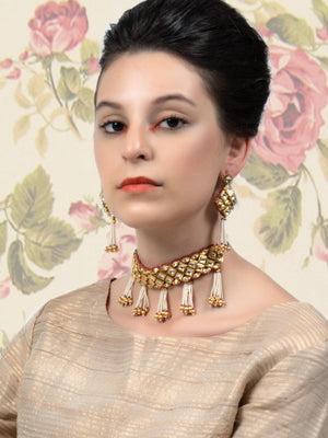Clustered Gold Tone Kundan Choker Set - Rajwada