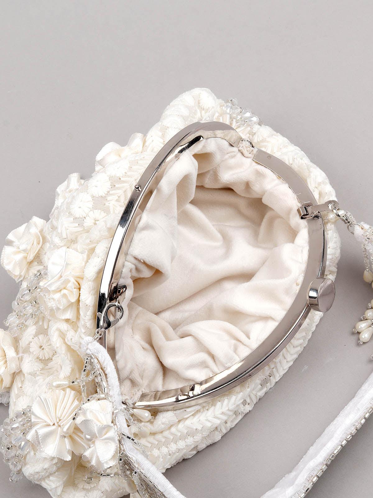 EMBELLISHED WHITE BATUA - Rajwada