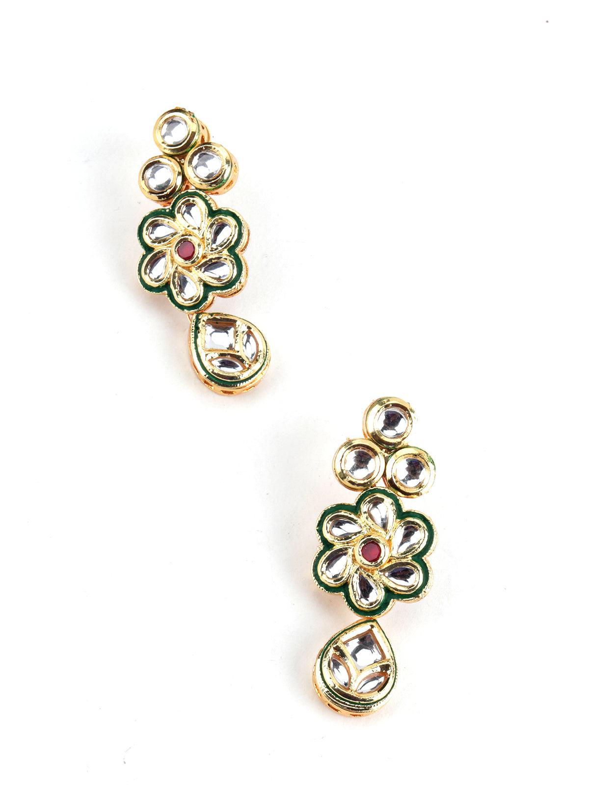 Enticing Gold Tone Kundan earrings with Maang-Teeka - Rajwada
