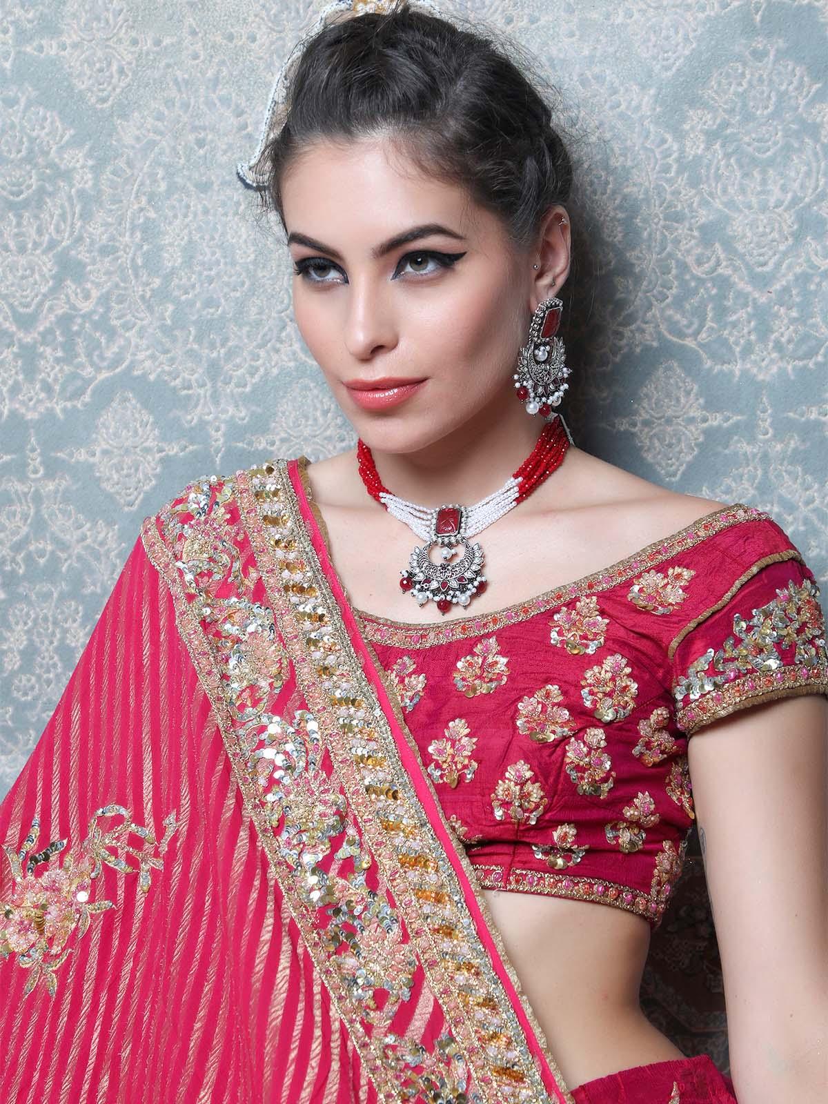 Gorgeous Pearl Choker - Rajwada
