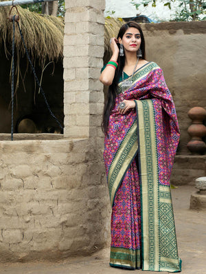 Gorgeous Woven Rani Banarasi Silk Saree - Rajwada