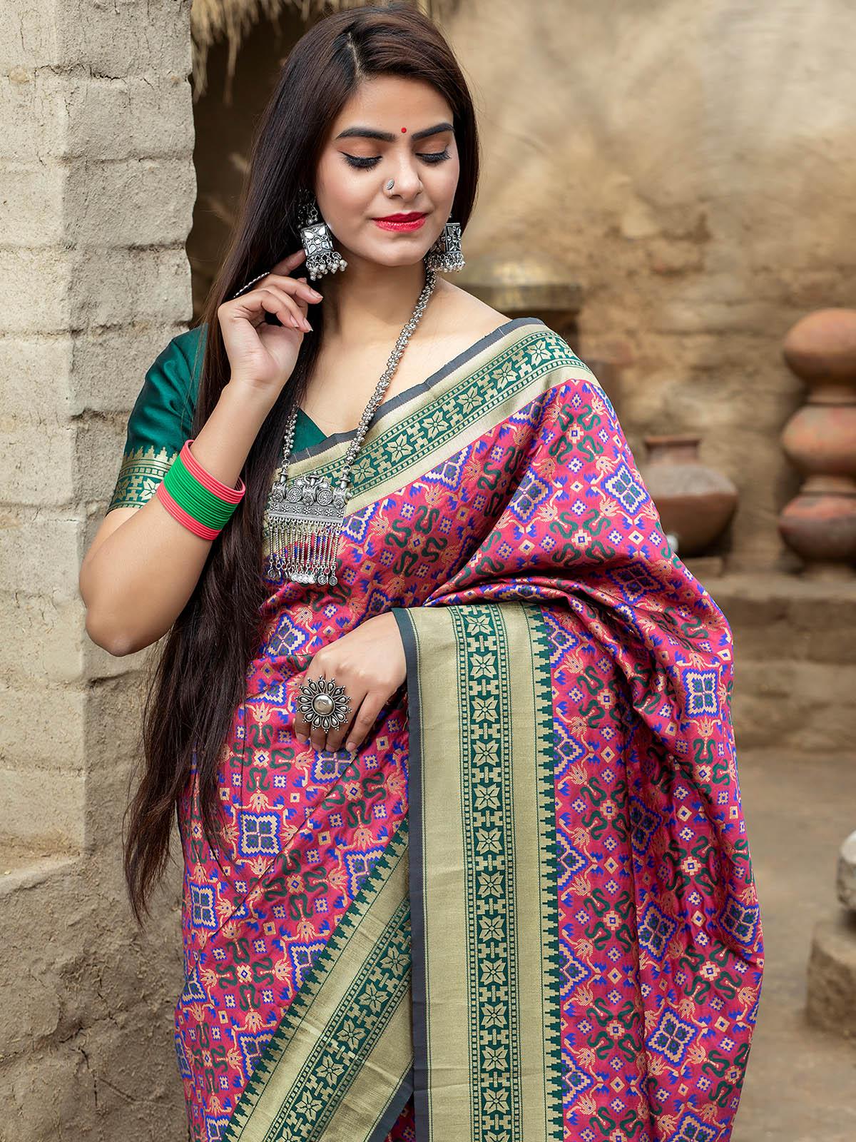 Gorgeous Woven Rani Banarasi Silk Saree - Rajwada