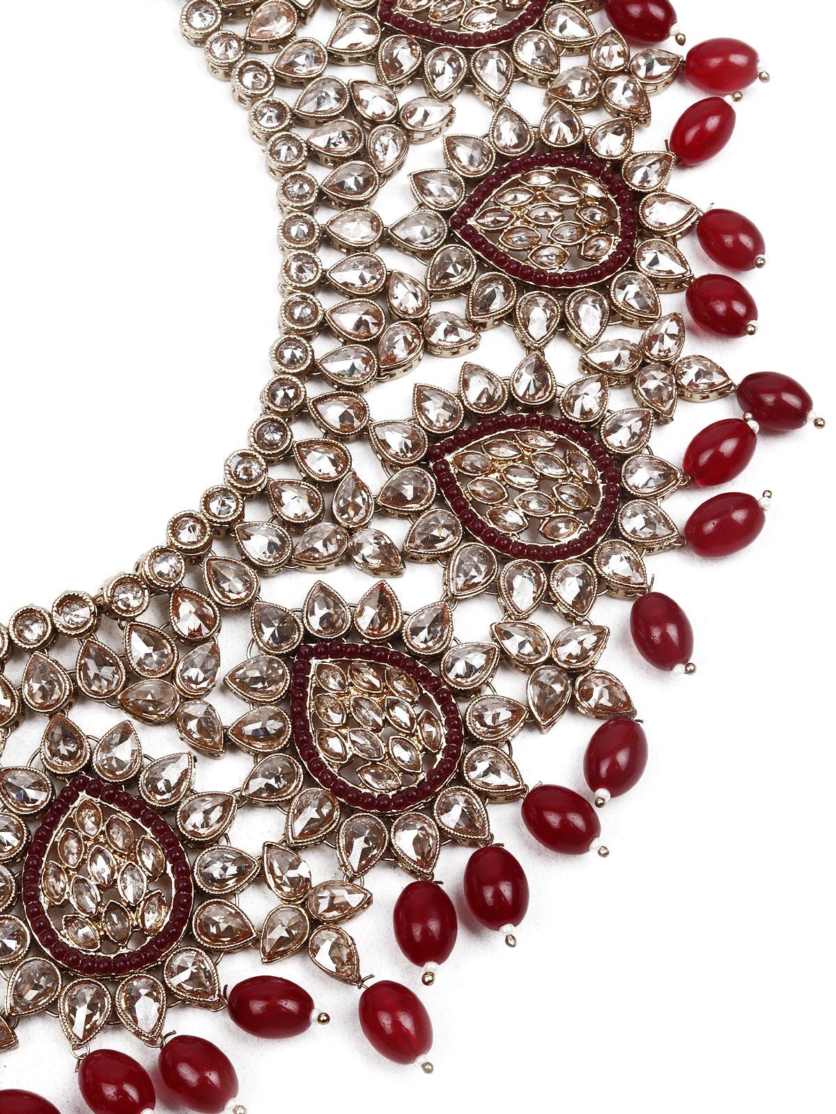 Granduer in Kundan Choker Set - Rajwada