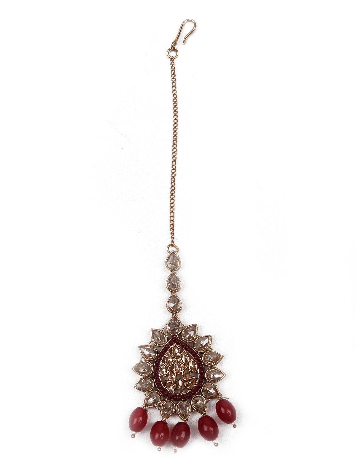Granduer in Kundan Choker Set - Rajwada