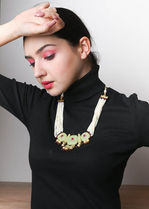 Green Golden Kundan Necklace Set - Rajwada