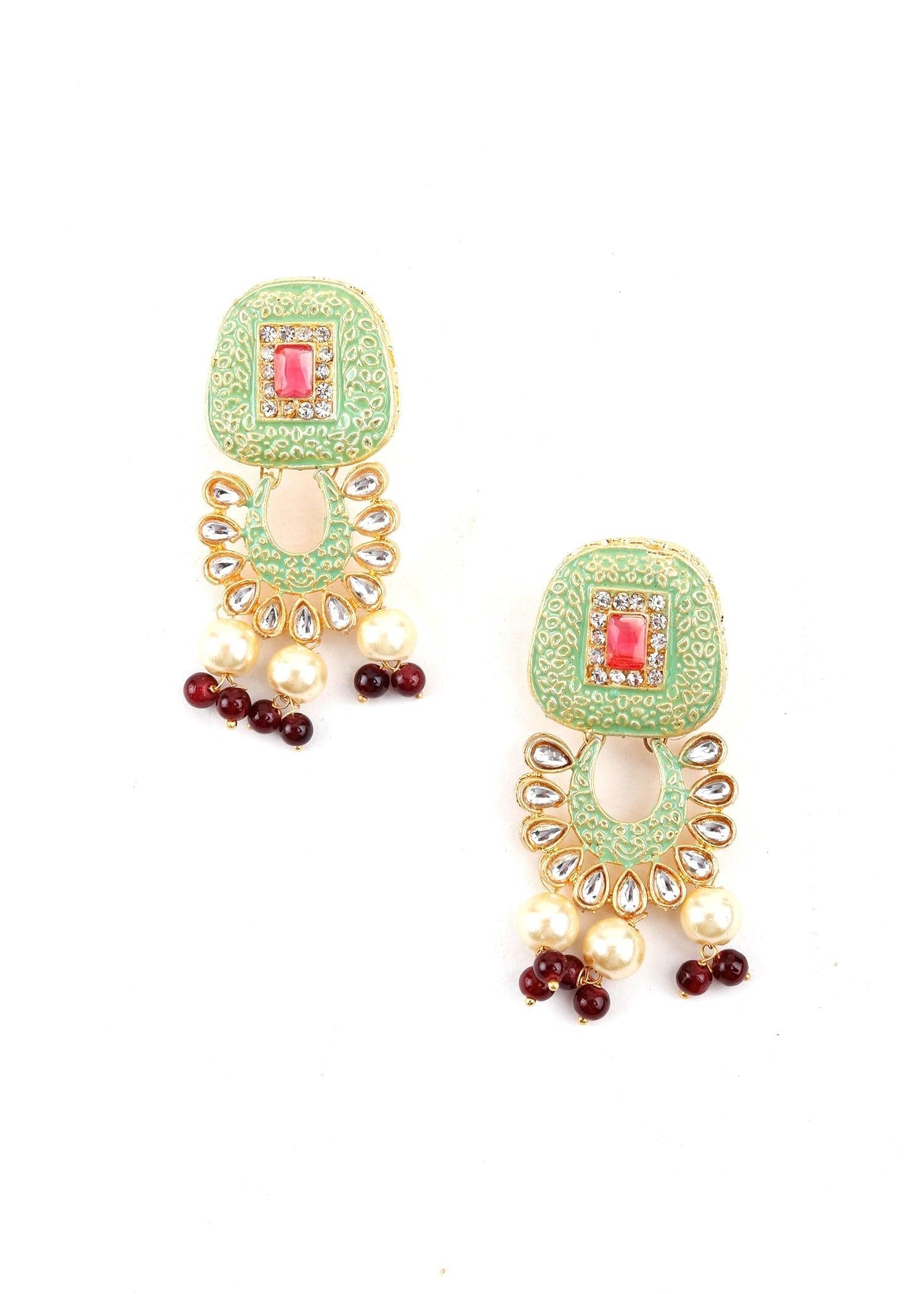 Green Golden Kundan Necklace Set - Rajwada