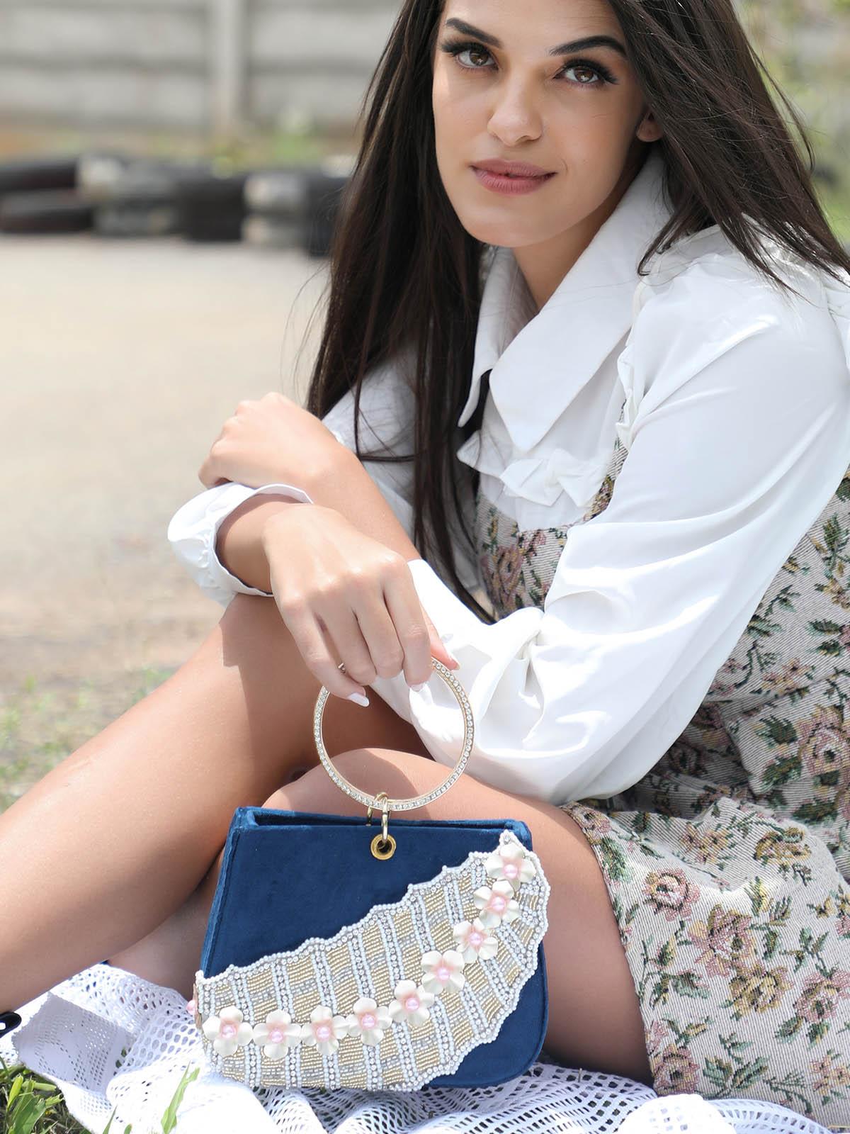 IMPRESSIVE BLUE CLUTCH - Rajwada