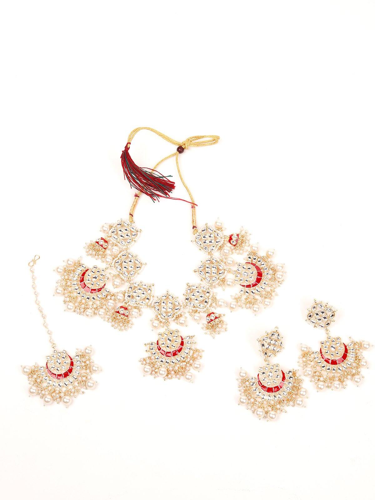Kundan detailing gold colour jewellery set - Rajwada