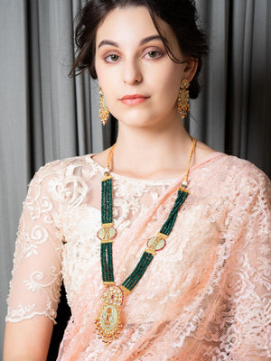 Long Stupefying GreenOnyx Kundan Necklace Set - Rajwada