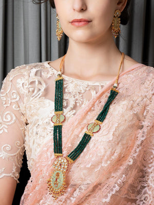 Long Stupefying GreenOnyx Kundan Necklace Set - Rajwada