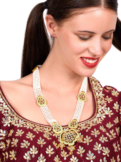 Lovely classical semiprecious kundan &amp; pearl green necklace with earrings! - Rajwada