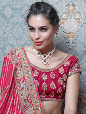 Pearly Flowers Necklace set - Rajwada