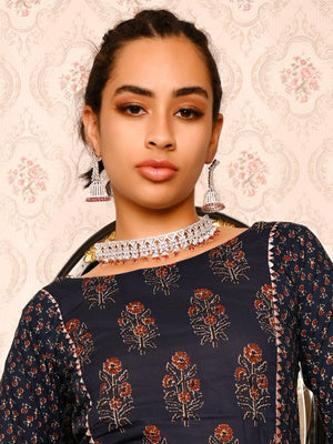 Silver-Tone Jewellery Set Embellished With Rubies - Rajwada