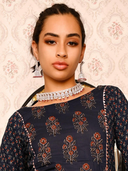 Silver-Tone Jewellery Set Embellished With Rubies - Rajwada