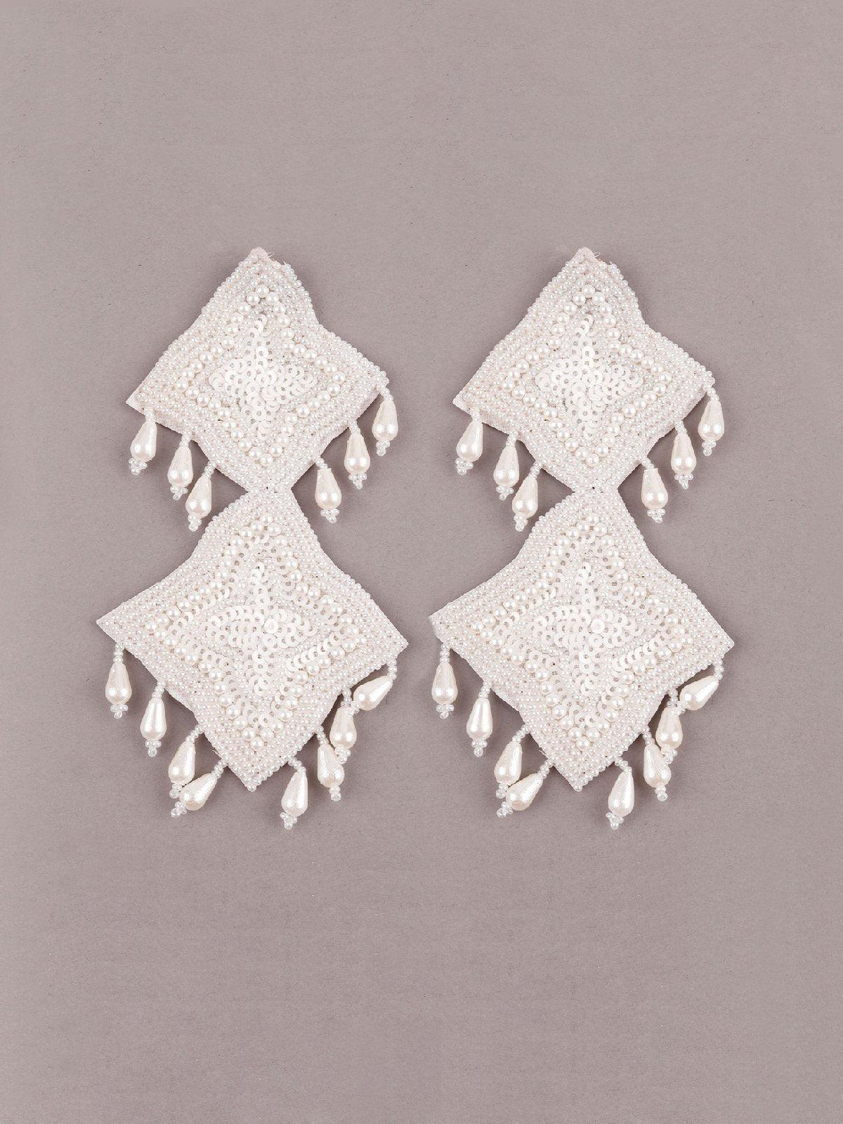 Star Shape With Pearl Earring - Rajwada