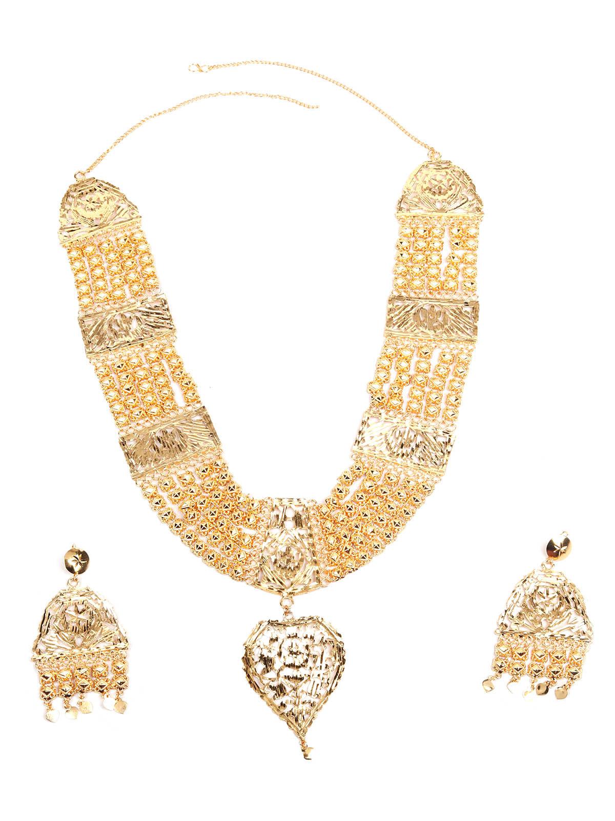 STUNNING GOLD NECKLACE SET FOR WOMEN - Rajwada