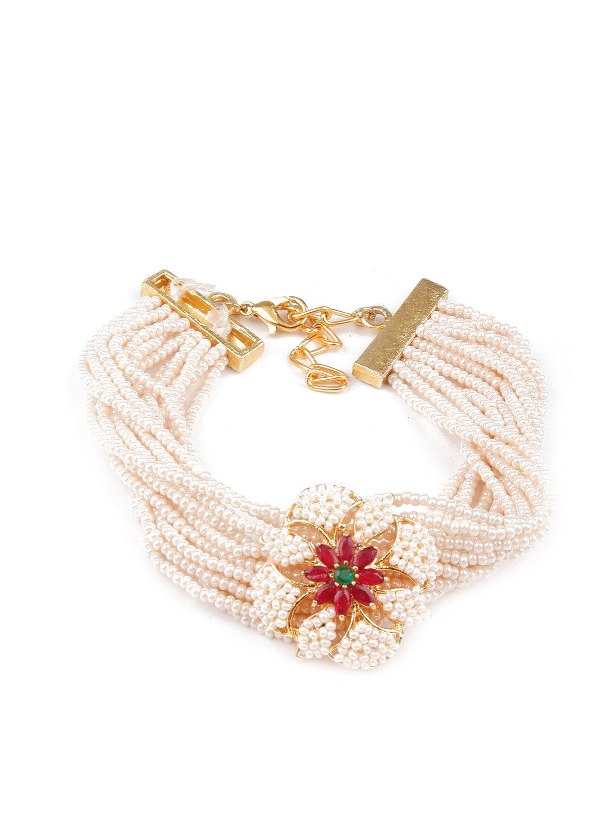 Traditional white beaded bracelet - Rajwada
